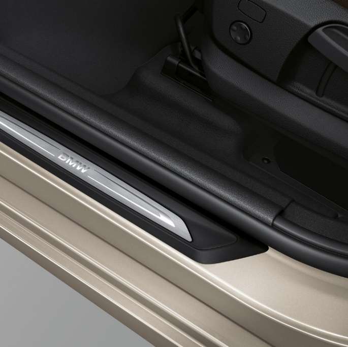 Bmw 2 Sarjan Active Tourer Mallit Ja Varusteet Bmw Fi