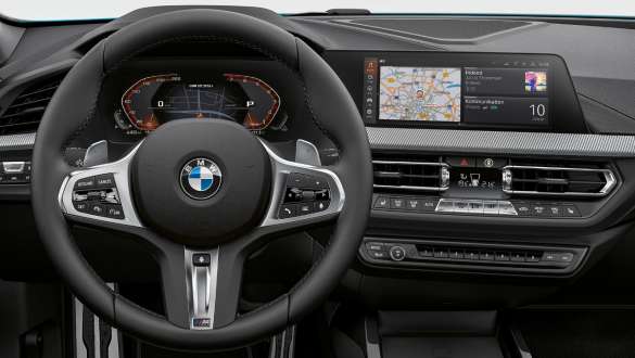 Nahkainen M ohjauspyörä, BMW M235i xDrive Gran Coupé F44 Nahkainen M ohjauspyörä, BMW M235i xDrive Gran Coupé F44, ohjaamo