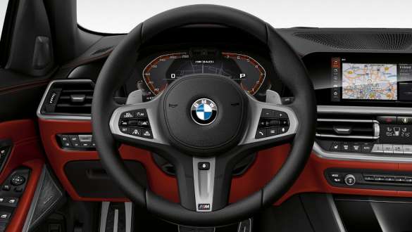 BMW M340i xDrive Touring (G21), nahkainen M-ohjauspyörä BMW M340i xDrive Touring (G21), nahkainen M-ohjauspyörä