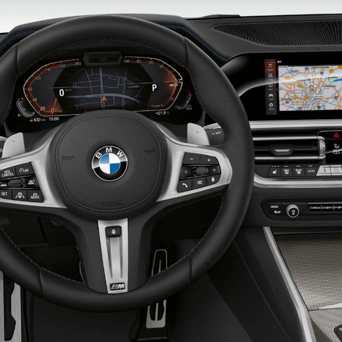 BMW 3-sarjan Sedan, Business Sport -mallin BMW 3-sarjan Sedan, Business Sport -mallin ohjaamo. Lähikuva BMW 3-sarjan Sedanin Business Sport -mallin sisätilasta kuljettajan puolelta.
