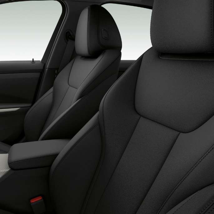 BMW 3-sarjan Sedan, Business-varustellun auton etuistuimet. Sivulähikuva Business-varustellun BMW 3-sarjan Sedanin etuistuimista.