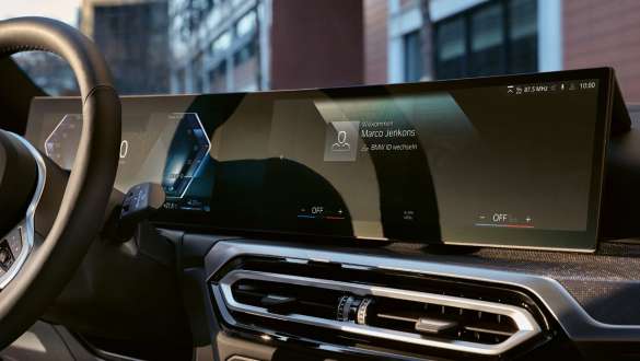 BMW Curved Display BMW 3-sarjan Touring LCI G21, BMW Curved Display
