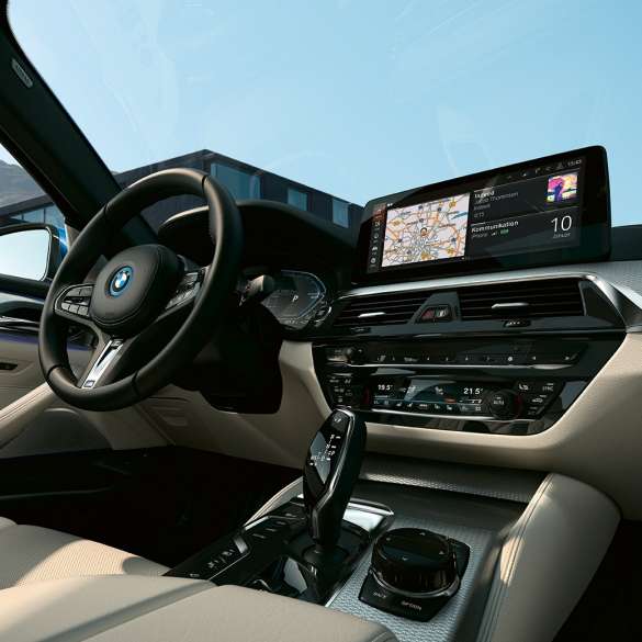 Sisätila BMW 5-sarjan Sedan G30 BMW 5-sarjan Sedan G30 Facelift 2020 sisätila