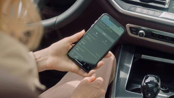 Connected Charging BMW 5-sarjan Touring G31 Connected Charging BMW 5-sarjan Touring G31 Facelift 2020