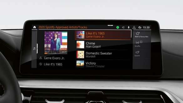 Connected Music BMW 5-sarjan Touring G31 Connected Music BMW 5-sarjan Touring G31 Facelift 2020 sisätila ohjaamo