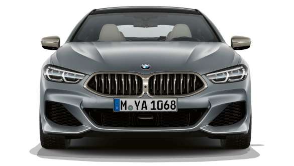 M Sport -etuhelma BMW 8-sarjan Gran Coupé, M Sport -etuhelma.