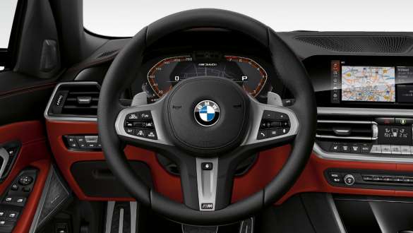 Mukautuva sport-ohjaustehostus BMW M340i xDrive Touring, mukautuva sport-ohjaustehostus