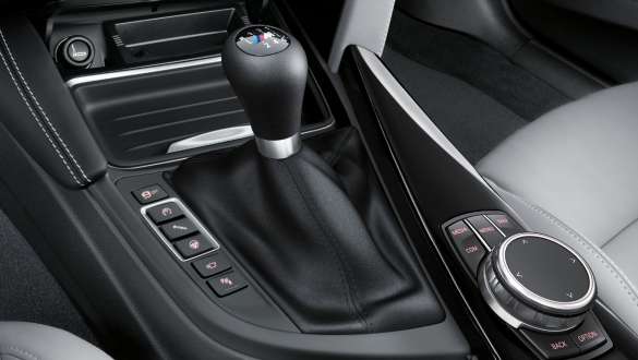 Manuaalinen 6-vaiheinen M-vaihteisto BMW M4 Cabrio, manuaalinen 6-vaiheinen M-vaihteisto