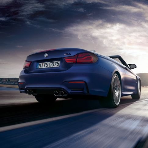 BMW M4 Cabrio, takaosan näkymä BMW M4 Cabrio, muotoilu, takaosan näkymä
