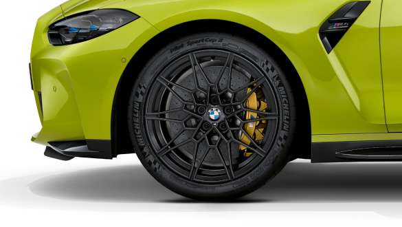 Taotut 19"/20" M-vanteet 826 M BMW M4 Competition Coupé G82 2020 BMW M4 Competition Coupé G82 2020 taotut 19"/20" M-vanteet 826 M lähikuva