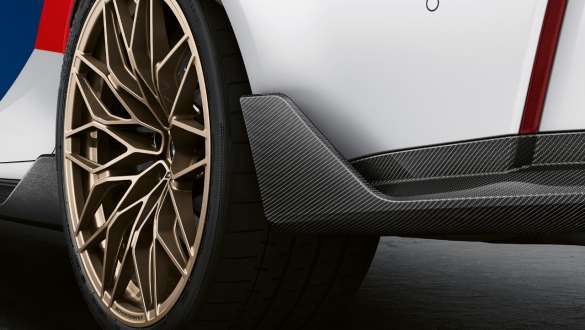 M Performance -takasiiveke Carbon BMW M4 Coupé G82 2020 BMW M4 Coupé G82 2020 M Performance -takasiiveke Carbon lähikuva
