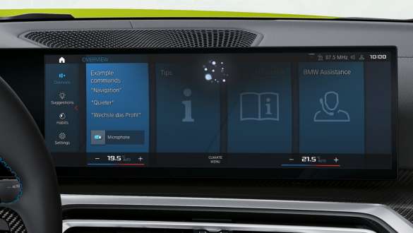 Intelligent Personal Assistant BMW M4 Coupé -autot G82 G22 BMW M4 Coupé -autot G82 G22 Intelligent Personal Assistant