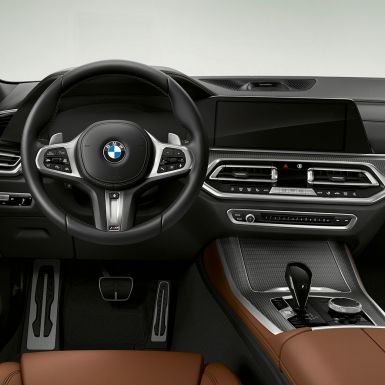 Nahkainen M-ohjauspyörä, BMW X5 M50i ja M50d Nahkainen M-ohjauspyörä, BMW X5 M50i ja M50d G05, ohjaamo