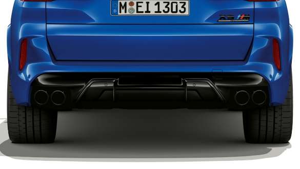BMW X5 M Competitionin (F95) M Sport -pakoputkisto M Sport -pakoputkisto, Marina Bay Blue -metallivärinen BMW X5 M Competition F95 2020 SUV takaa katsottuna