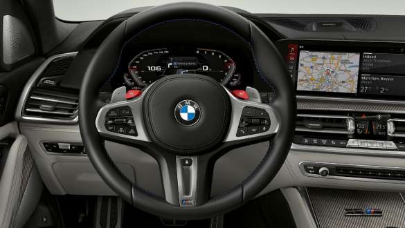BMW X5 M Competition, jossa M Servotronic, F95 BMW X5 M Competition, jossa M Servotronic, F95 2020 SUV, ohjaamo