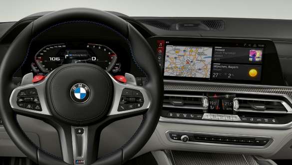 BMW X5 M Competitionin (F95) M mittaristo M mittaristo, BMW X5 M Competition F95 2020 SUV, ohjaamo
