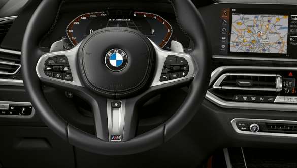 BMW X7 M -auto ja Steptronic Sport -vaihteisto BMW X7 M -auto ja Steptronic Sport -vaihteisto, G07, ohjaamo