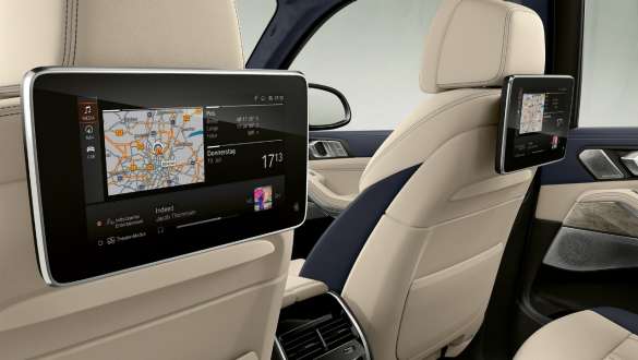 BMW X7 M -auto ja takatilan viihdejärjestelmä Professional G07 2019 BMW X7 M -auto ja takatilan viihdejärjestelmä Professional G07 2019