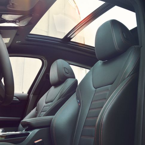 Urheiluistuimet, BMW X4 Urheiluistuimet, BMW X4 G02 2018, sisätila