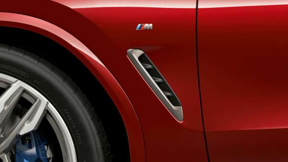 Air Breatherit, BMW X4 Air Breatherit, BMW X4 M40i G02 2018 Flamenco Red Brilliant Effect, lähikuva