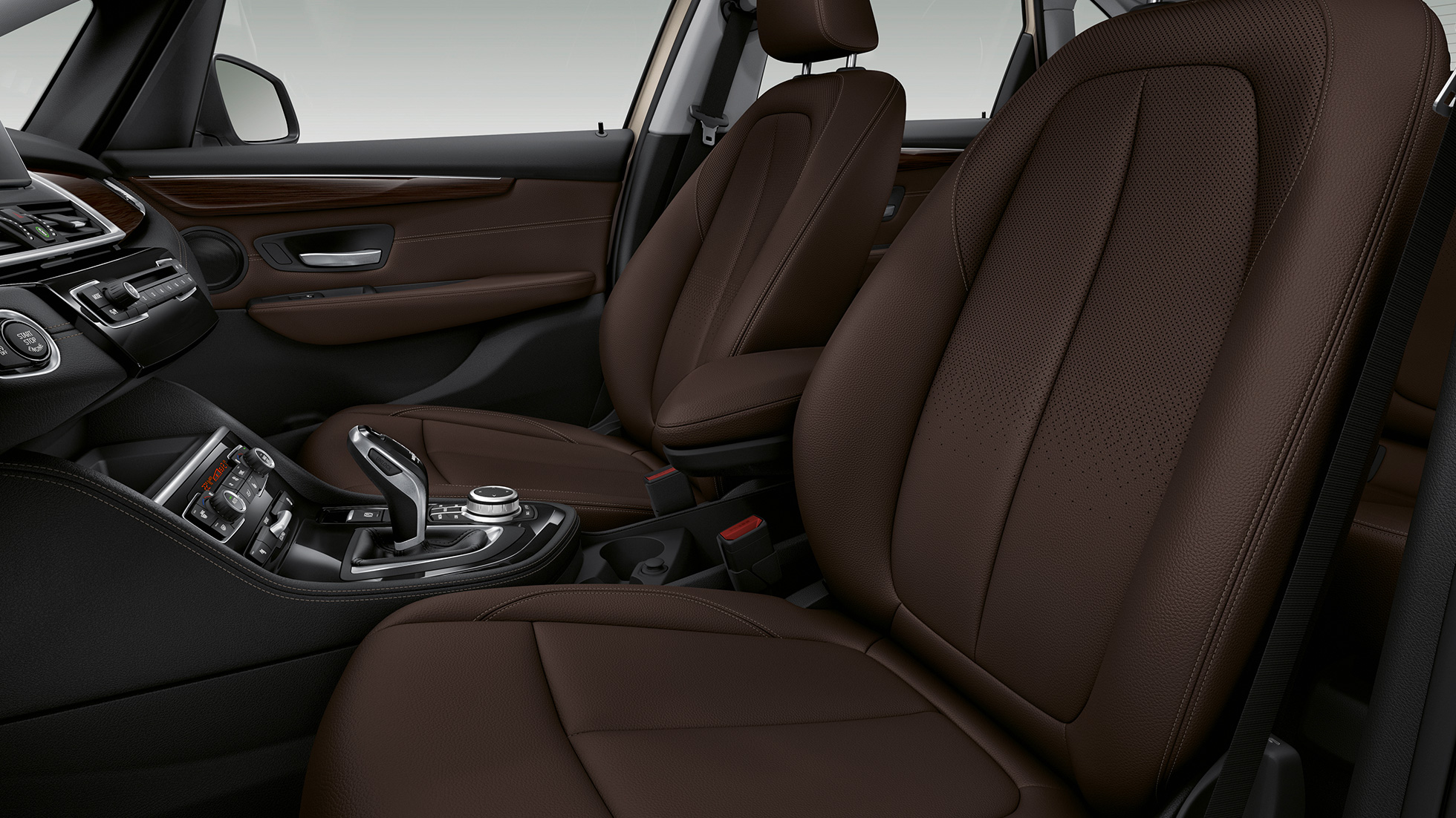Urheiluistuimet, BMW 2-sarjan Active Tourer Business Luxury Urheiluistuimet, BMW 2-sarjan Active Tourer Business Luxury 225i xDrive F45 2018, sisätila