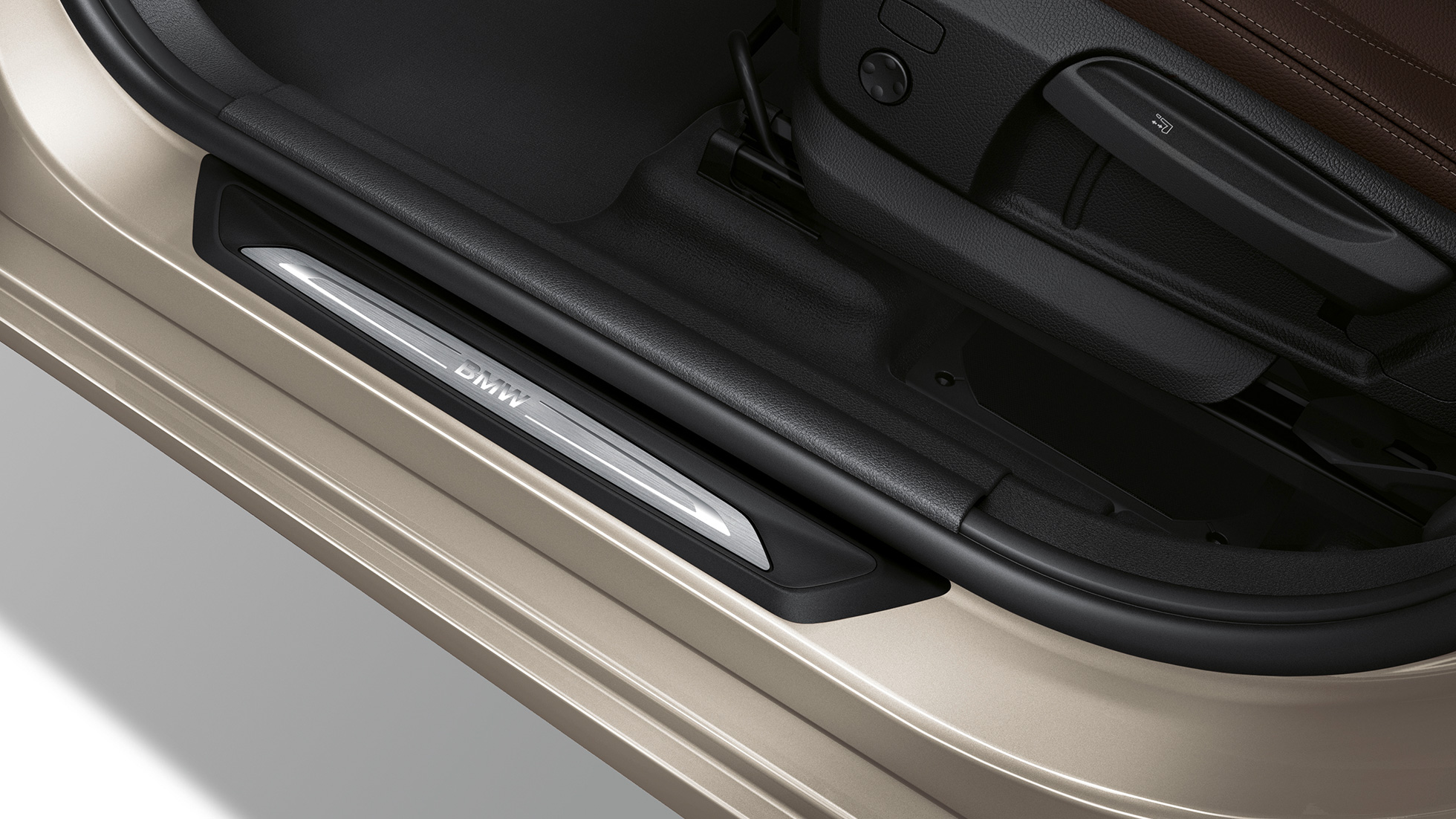 Kynnyslistat, BMW 2-sarjan Active Tourer Business Luxury Kynnyslistat, BMW 2-sarjan Active Tourer Business Luxury 225i xDrive F45 2018 metalliväri Jucaro Beige