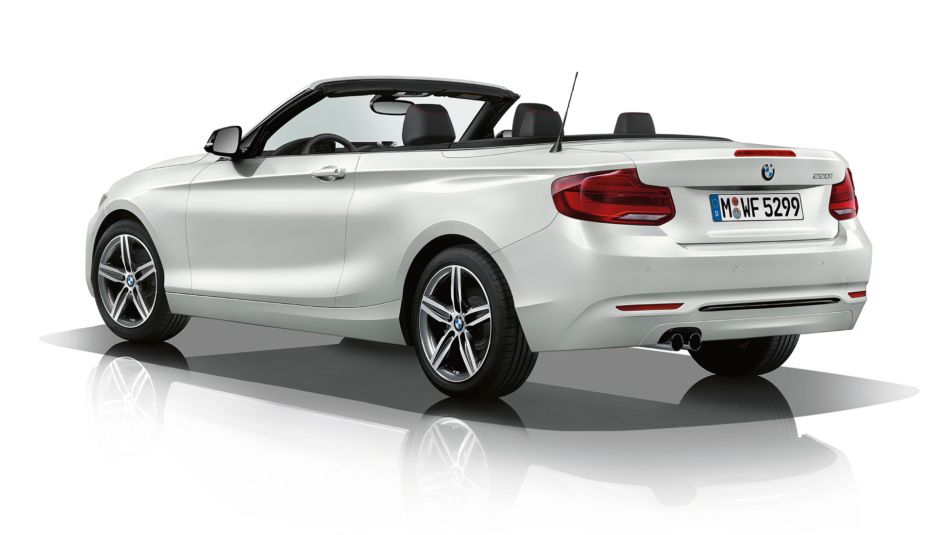 BMW 2-sarjan Cabrio, Business Sport, kolmen neljäsosan kuva perästä BMW 2-sarjan Cabrio, Business Sport, kolmen neljäsosan kuva perästä