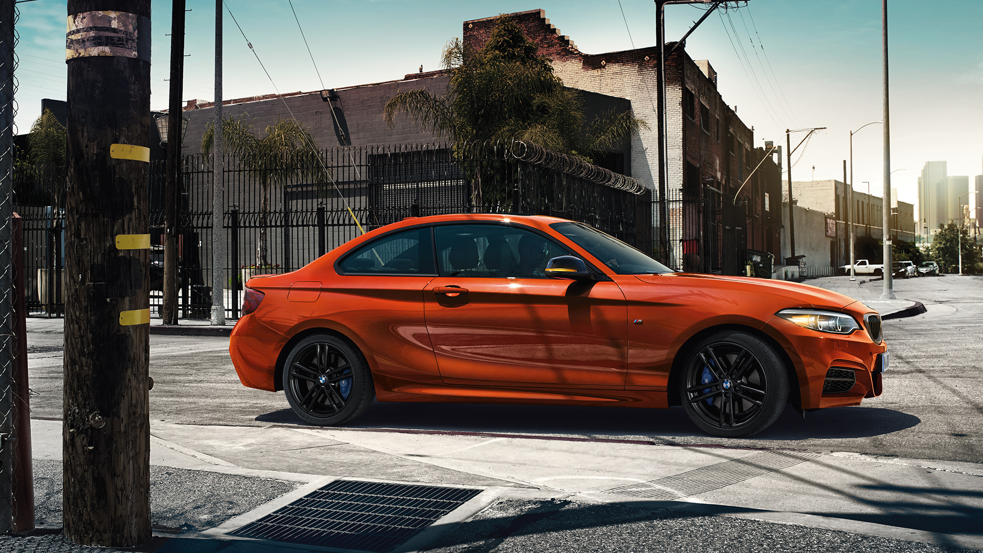 BMW 2-sarjan Coupé, sivukuva BMW 2-sarjan Coupé, sivukuva