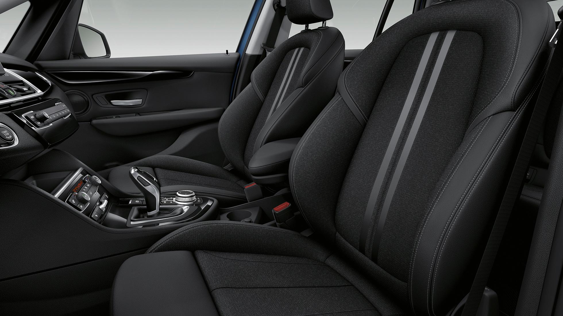 Urheiluistuimet, BMW 2-SARJAN Gran Tourer Business-varustelu Urheiluistuimet, BMW 2-SARJAN Gran Tourer 218i Business-varustelu F46 2018, sisätila
