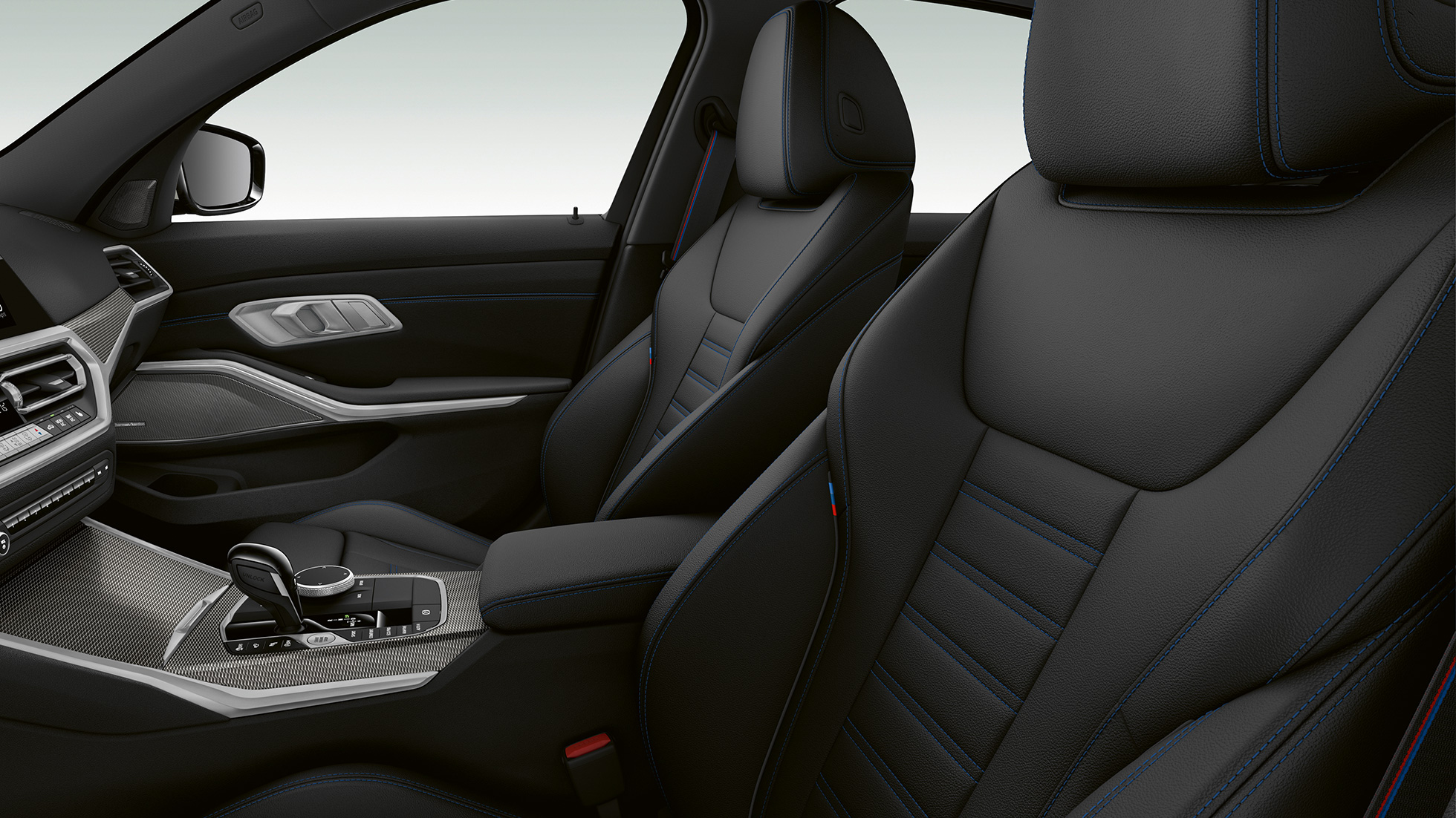 BMW 3-sarjan Sedan, M340i xDrive -mallin etuistuimet. Sivulähikuva BMW 3-sarjan M340i xDrive -mallin etuistuimista.