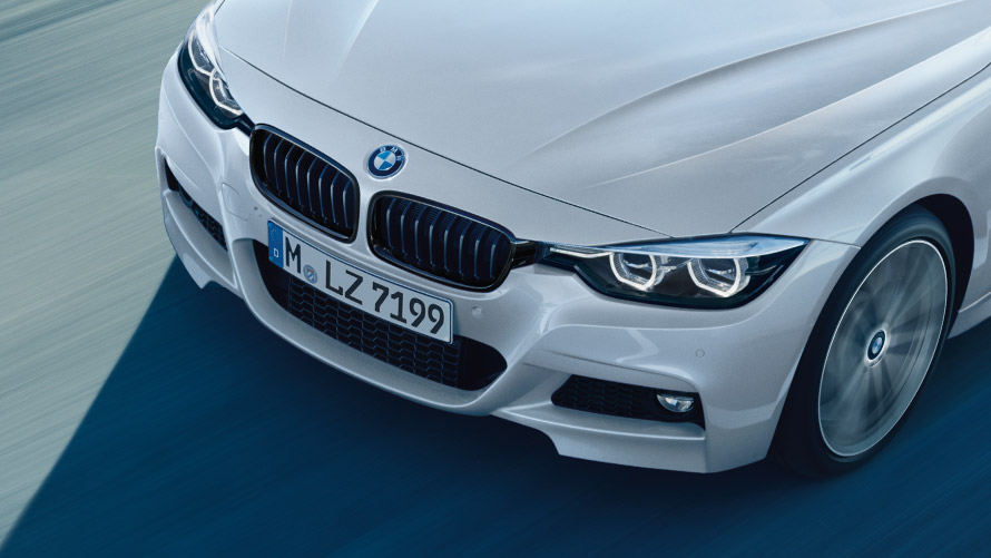 BMW 3-sarjan Touring erikoismallit ajovalot BMW 3-sarjan Touring erikoismallit ajovalot