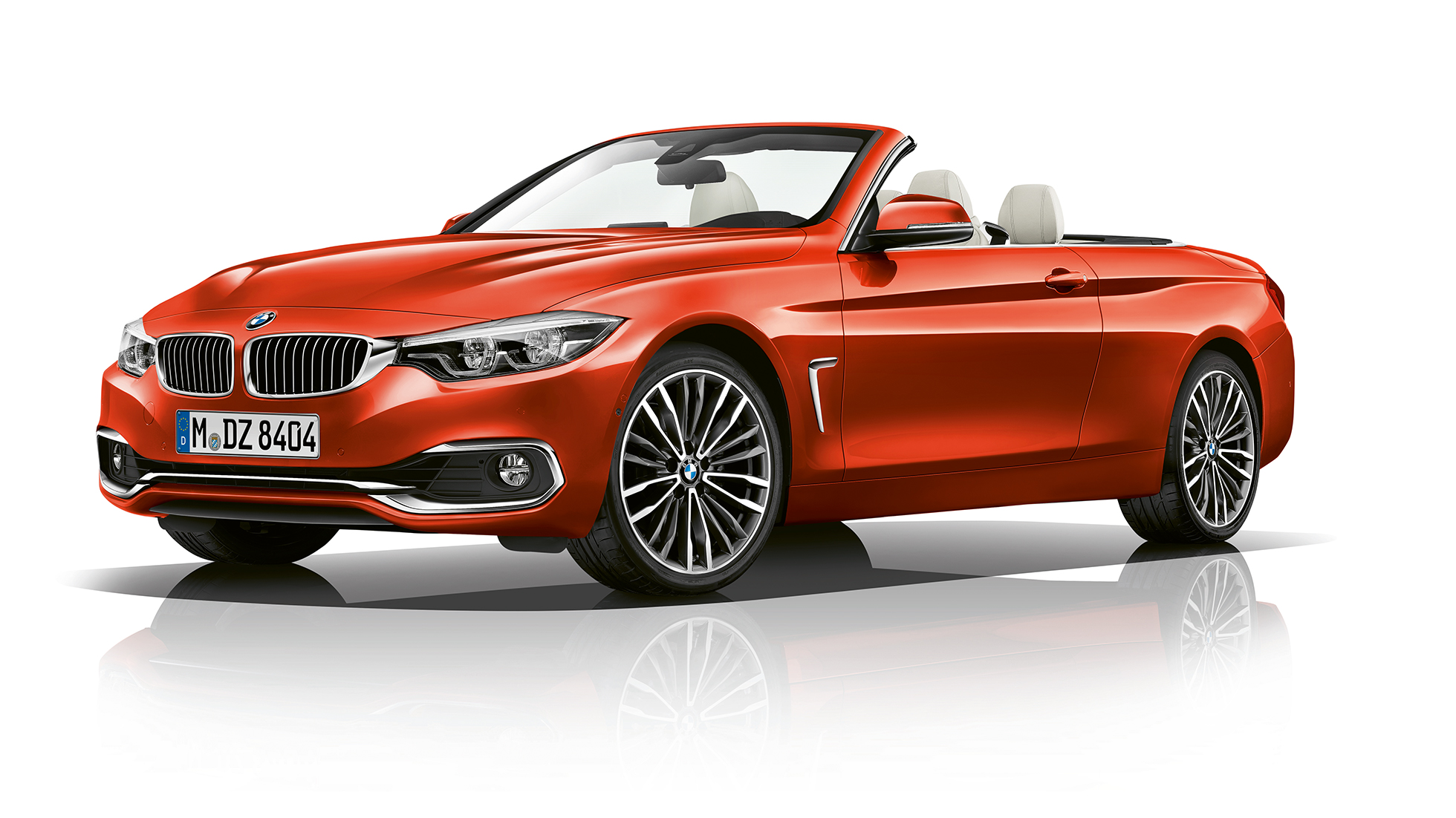 BMW 4-sarjan Cabrio, Business Luxury kolmen neljäsosan näkymä keulasta BMW 4-sarjan Cabrio, Business Luxury, kolmen neljäsosan näkymä keulasta