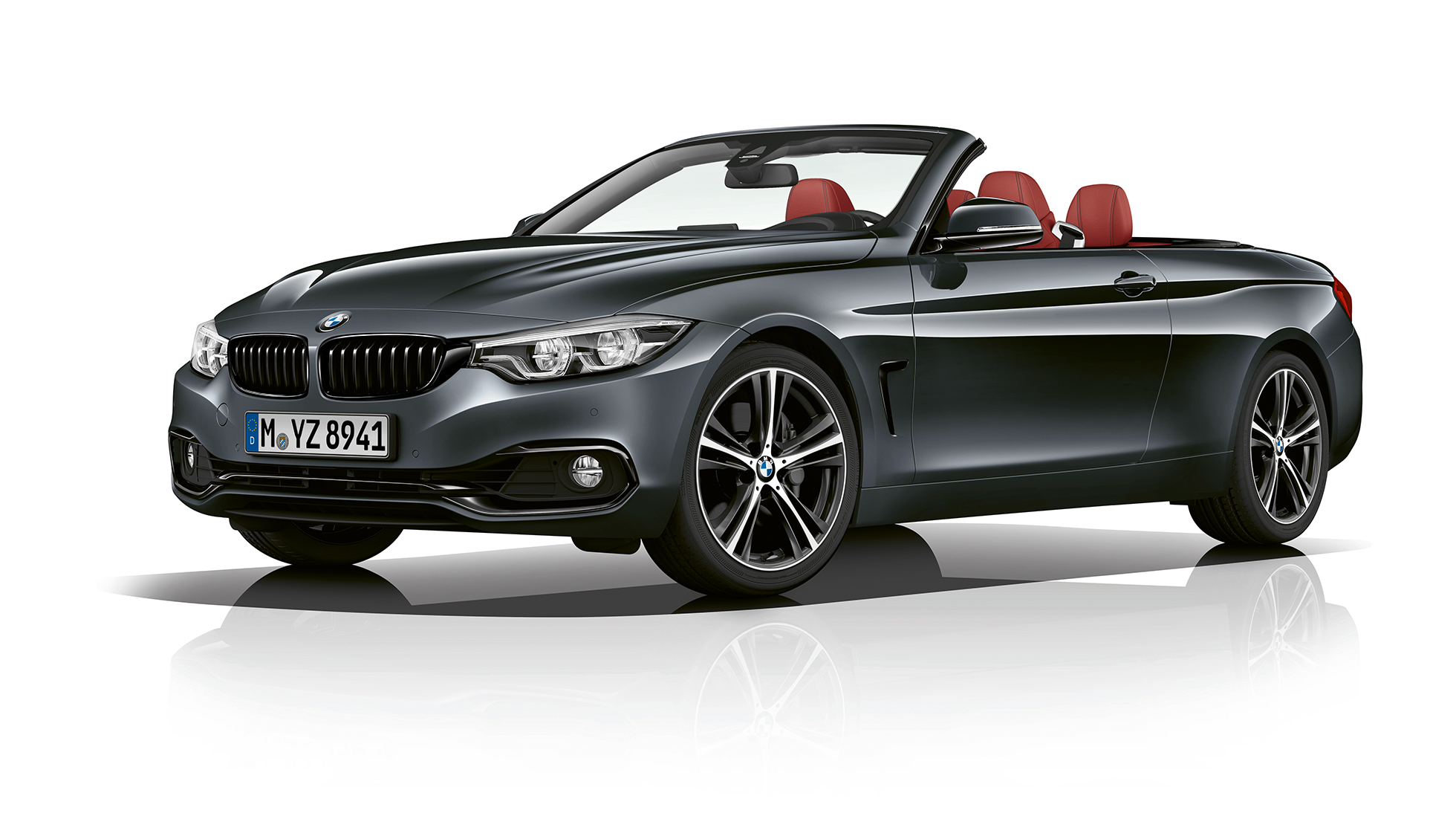 BMW 4-sarjan Cabrio, Business Sport kolmen neljäsosan näkymä keulasta BMW 4-sarjan Cabrio, Business Sport, kolmen neljäsosan näkymä keulasta