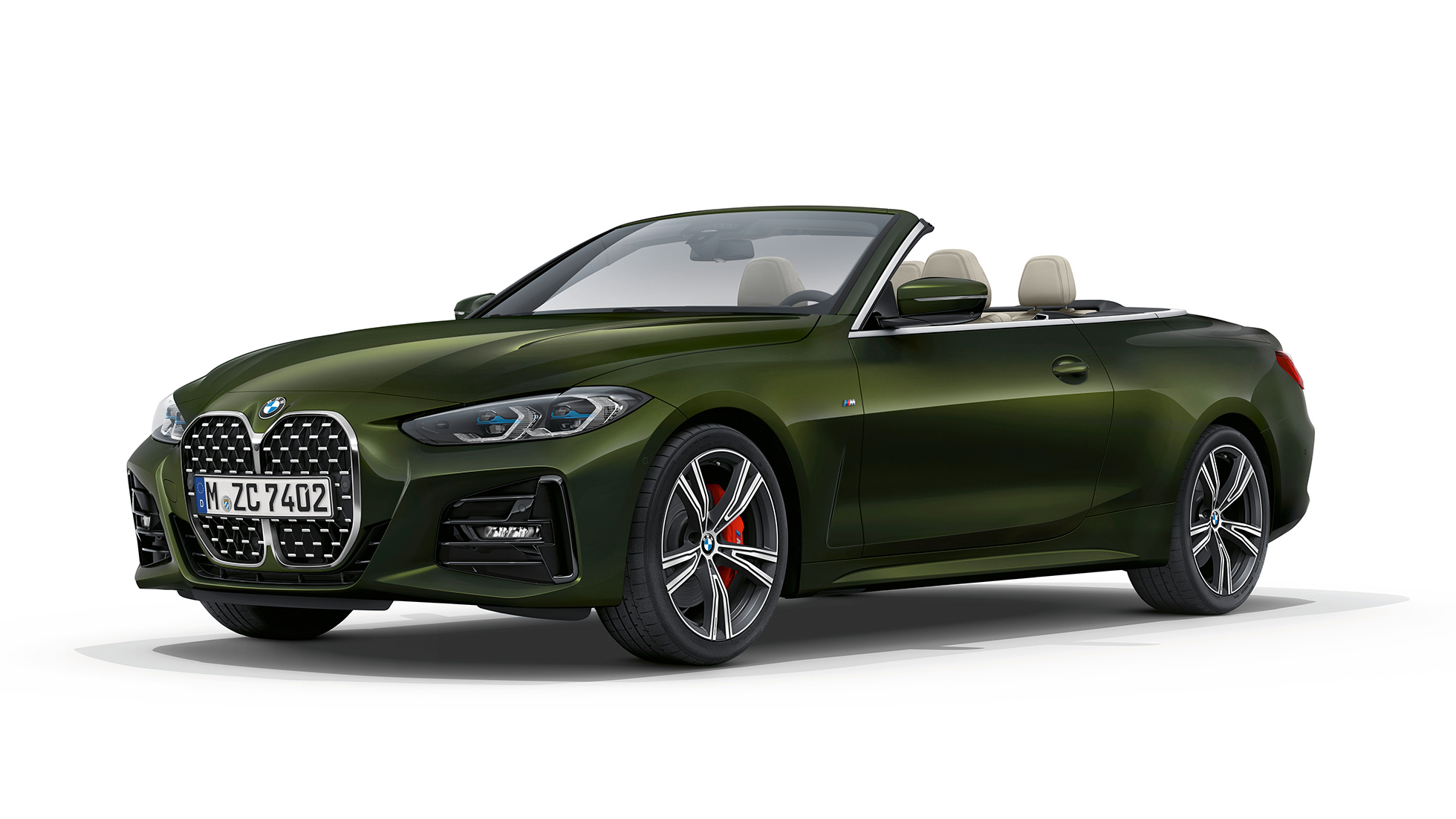 Kolmen neljäsosan näkymä edestä BMW 4-sarjan Cabrio Business M Sport G23 2020 BMW 4-sarjan Cabrio G23 2020 Business M Sport metalliväri Bluestone kolmen neljäsosan näkymä edestä