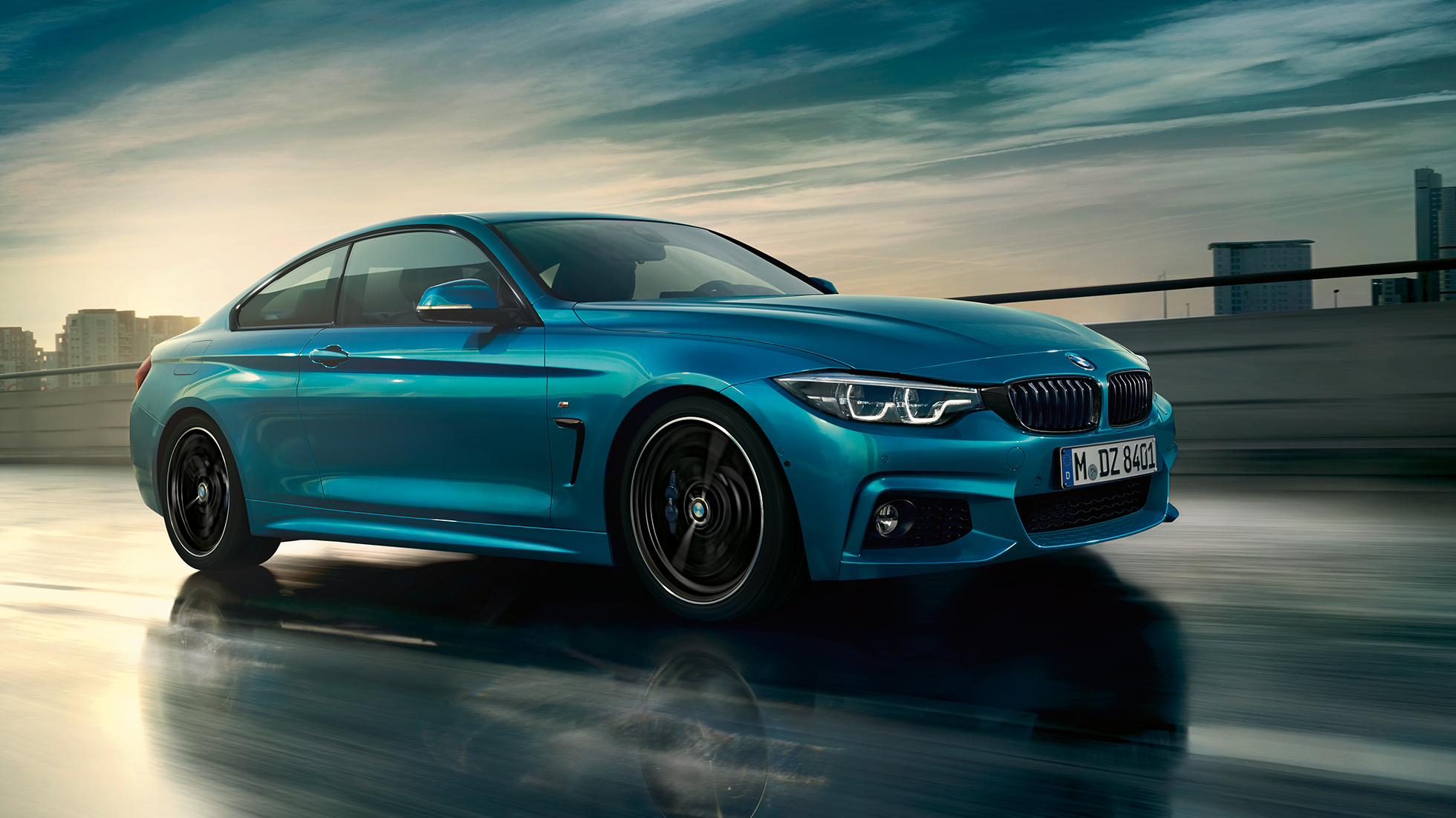 BMW 4-sarjan Coupé, sivukuva BMW 4-sarjan Coupé, sivukuva
