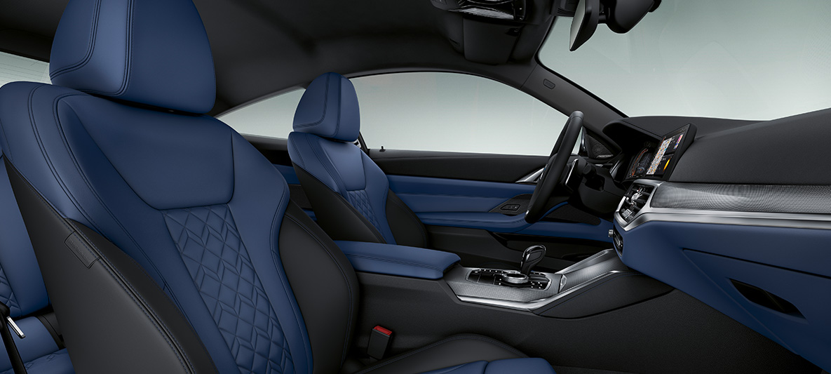 Nahkaverhoilu Merino, värinä Fjord Blue / Musta, BMW 4-sarjan Coupé Individual 2020 G22, sisätila Laajennettu BMW Individual -nahkaverhoilu Merino, värinä Fjord Blue / Musta, BMW 4-sarjan Coupé Individual G22 2020, sisätilan ohjaamo