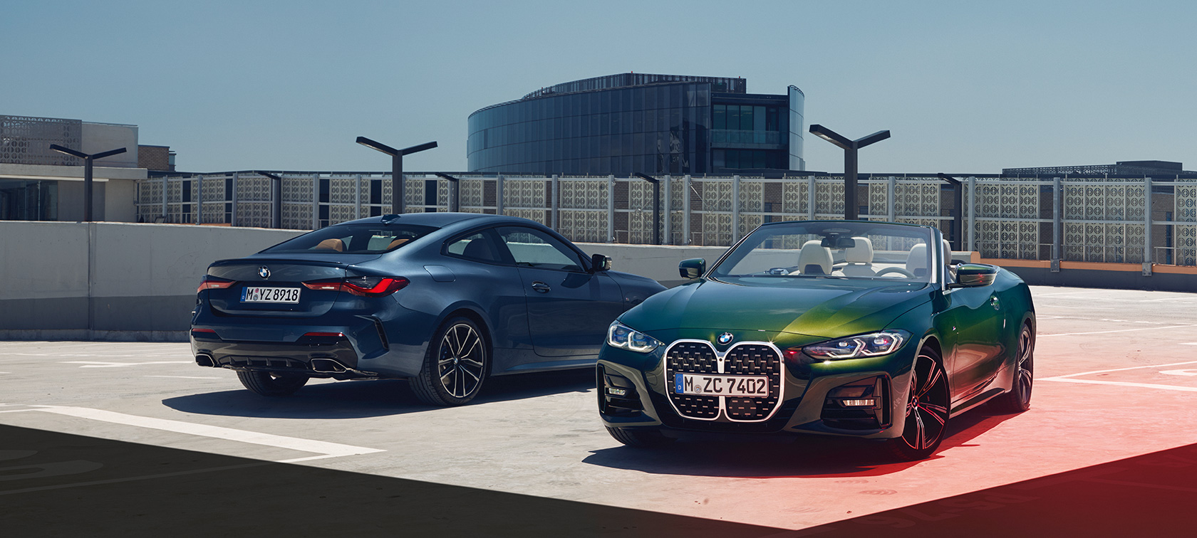 BWW 4-sarjan Coupé G22 ja BMW 4-sarjan Cabrio G23 pysäköintikannella BMW 4-sarja, BWW 4-sarjan Coupé G22 ja BMW 4-sarjan Cabrio G23 pysäköintikannella