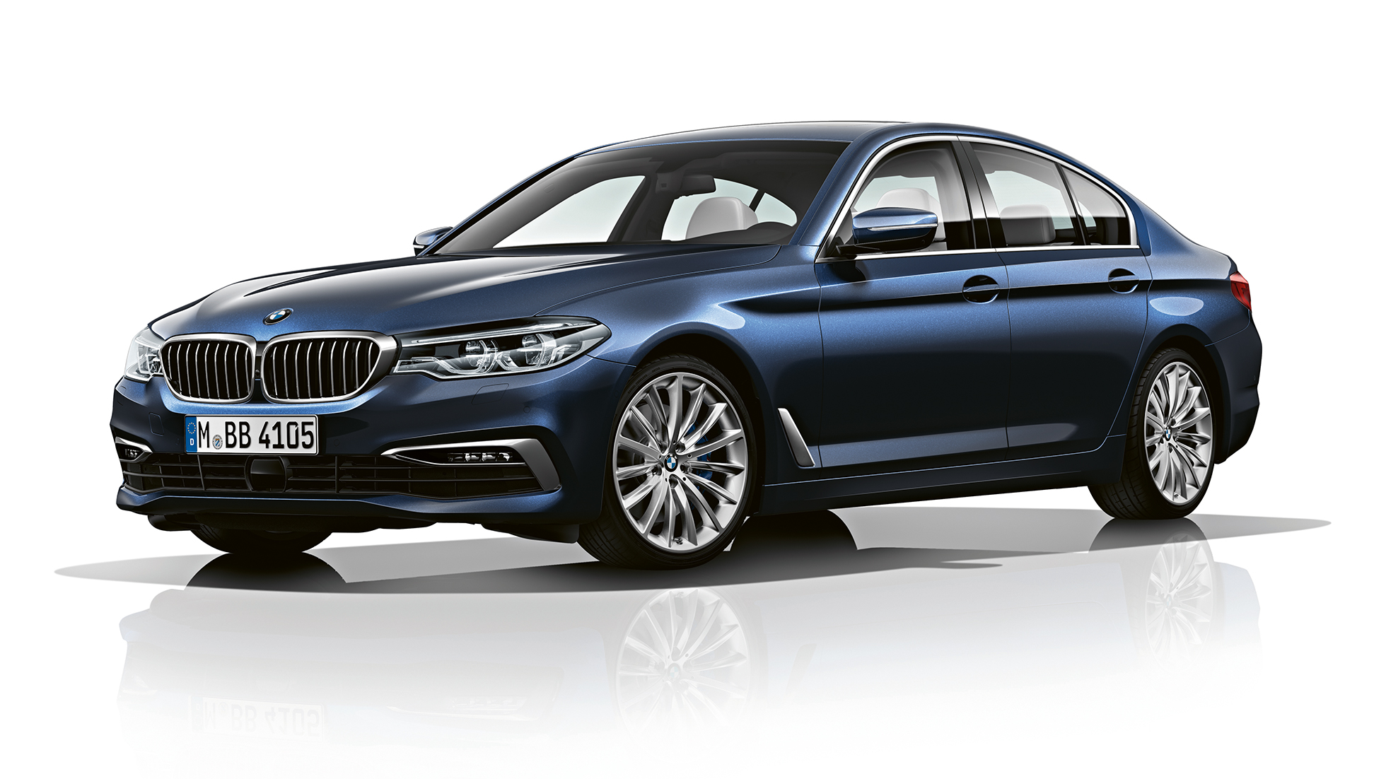 Business Luxury, kolmen neljäsosan näkymä BMW 5-sarjan Sedanin etuosasta Business Luxury, BMW 5-sarja, Sedan 540d, Sedan G30, metalliväri Imperial Blue helmiäisefekti, kolmen neljäsosan näkymä etuosasta