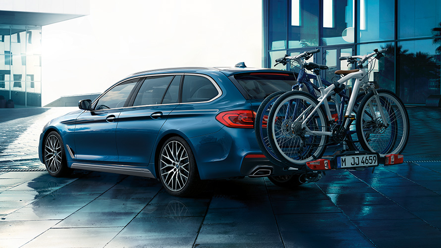 BMW 5-sarjan Touring alkuperäiset lisävarusteet polkypyöräteline BMW 5-sarjan Touring alkuperäiset lisävarusteet polkypyöräteline