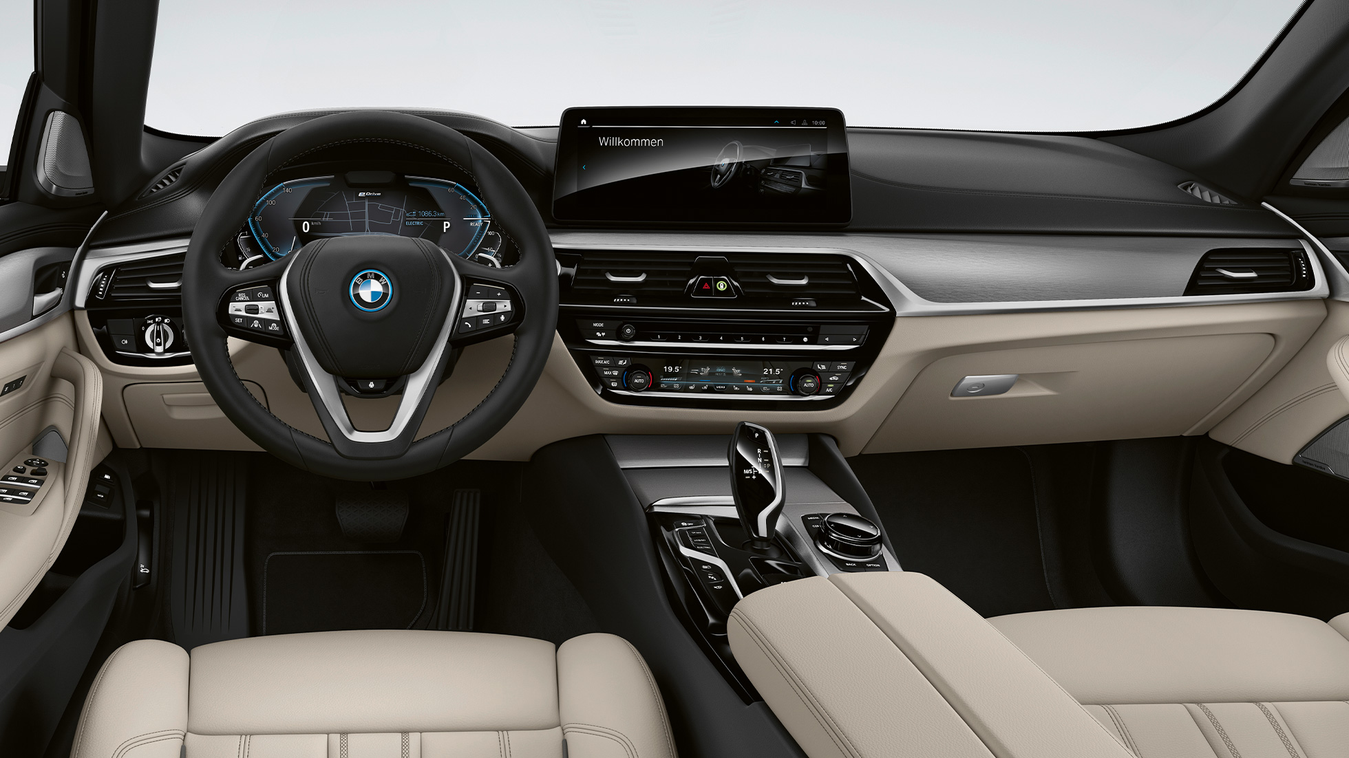 Ohjaamo BMW 5-sarjan Touring G31 perusvarustelu Ohjaamo BMW 5-sarjan Touring 530i G31 2020 perusvarustelu Dakota-nahka Ivory White Exclusive-saumoin ja kontrastikoristeompeleet, sisätila