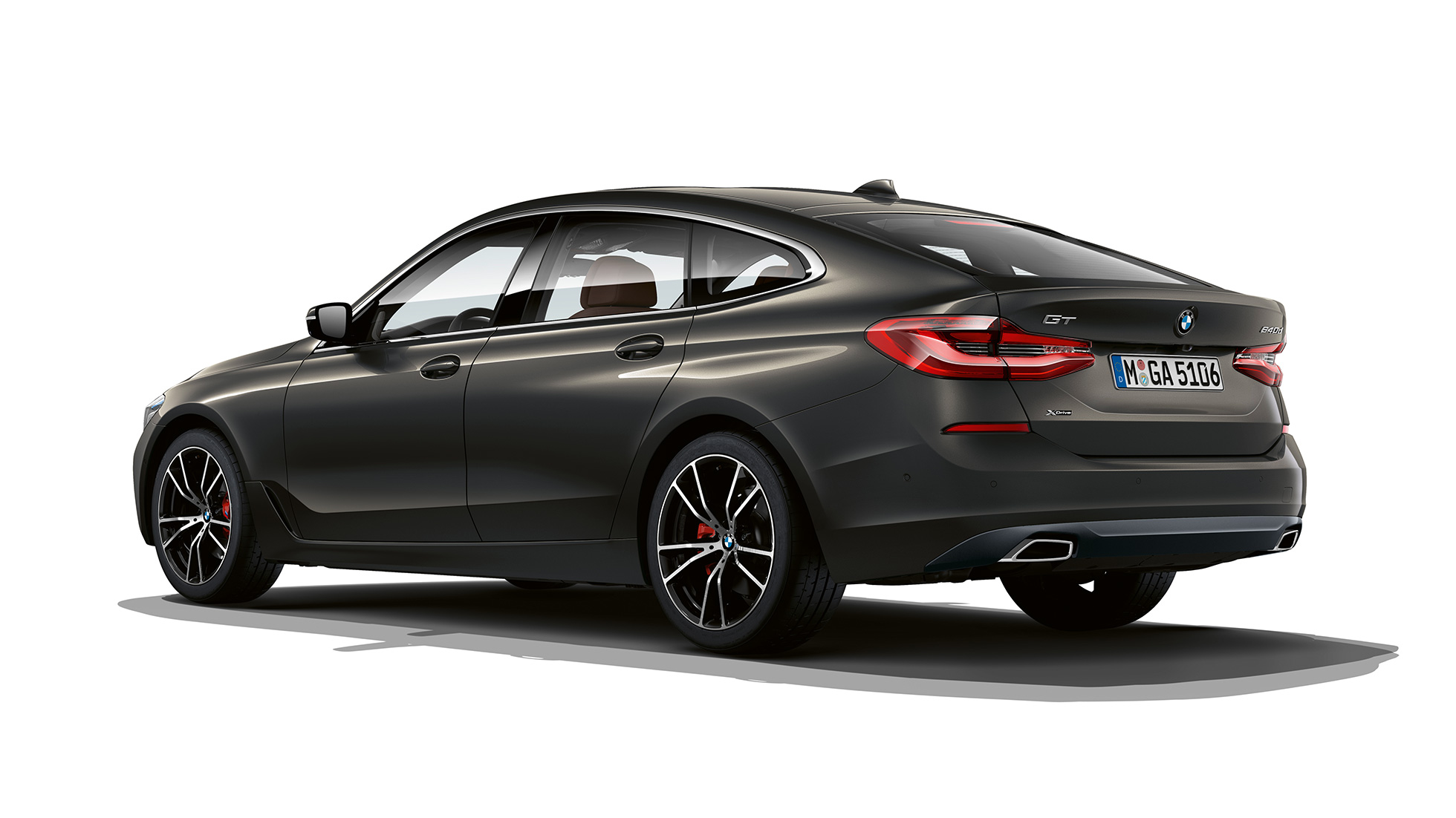 Takaosa BMW 6-sarjan Gran Turismo Business Luxury G32 2020 BMW 6-sarjan Gran Turismo G32 640d xDrive 2020 Business Luxury Dravite Grey kolmen neljäsosan näkymä perästä