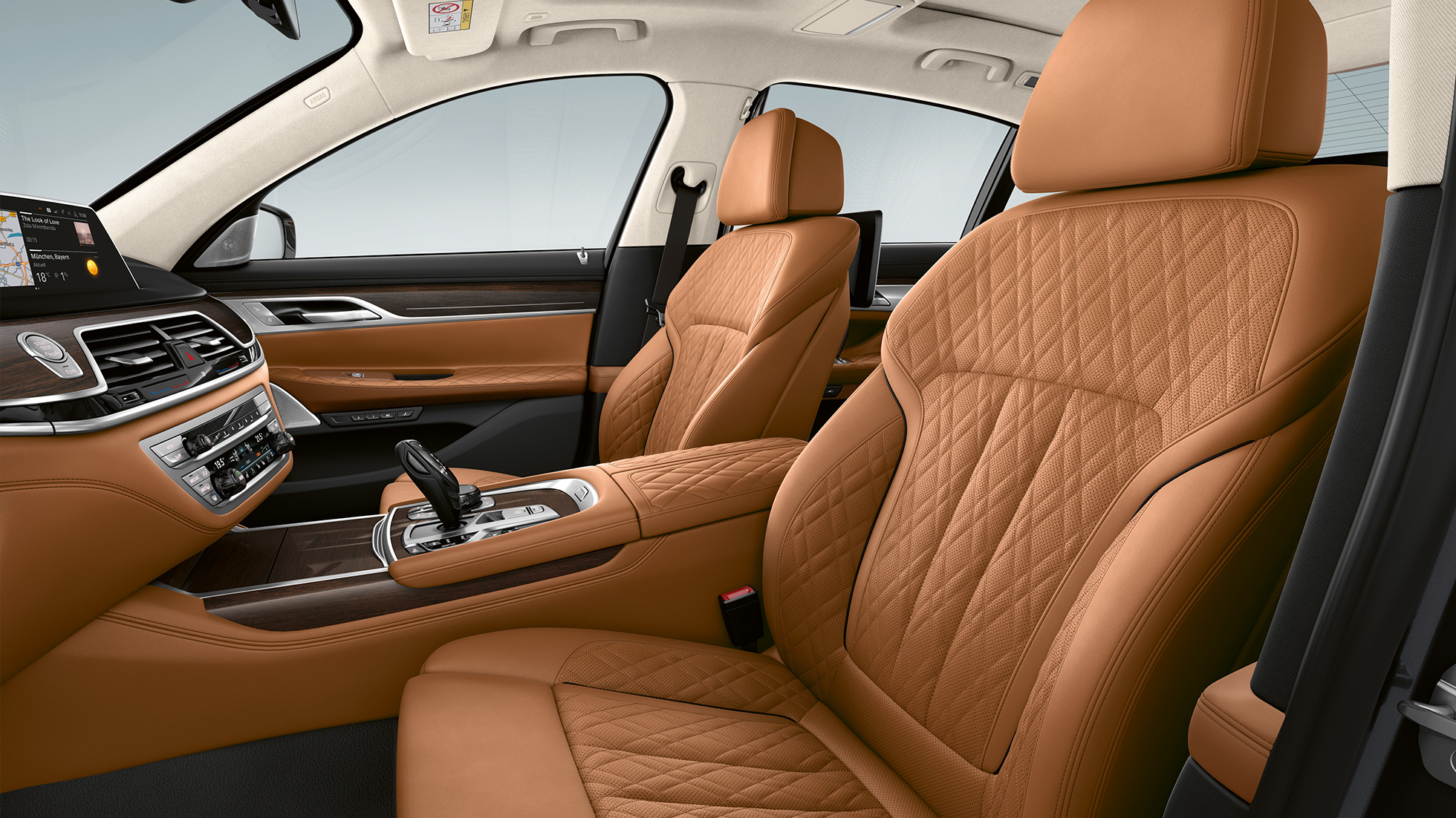 BMW 7-sarjan Sedan ja Pure Excellence -ulkovarustepaketti, nahkaverhoilu BMW 7-sarjan Sedan ja Pure Excellence -ulkovarustepaketti, nappanahkaverhoilu