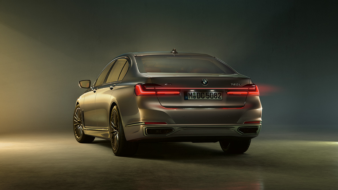 BMW 7-sarjan Sedanin valokonsepti Valokonsepti: BMW 7-sarjan Sedanin takaosan näkymä
