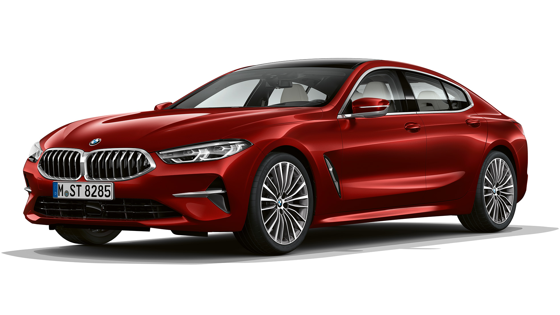 Perusmalli 3/4 näkymä edestä BMW 8-sarjan Gran Coupé, perusmalli 3/4 näkymä edestä
