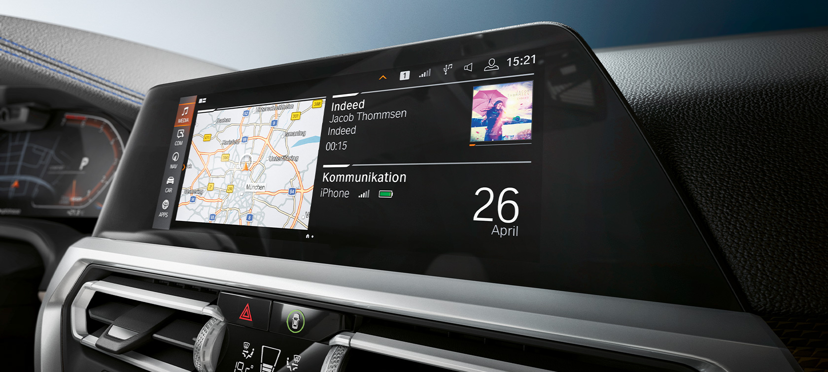 BMW M340i xDrive Sedanin kuljettajan avustinjärjestelmät ja Connectivity Kuljettajan avustinjärjestelmät Connectivity BMW M340i xDrive Sedan G20