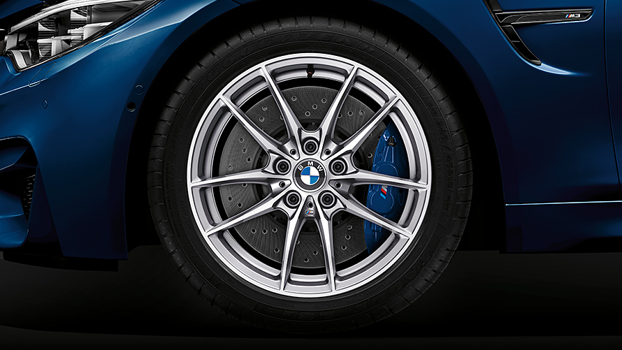 BMW M3 Sedan vanteet 18 tuumaa V-spoke 513 BMW M3 Sedan vanteet 18 tuumaa V-spoke 513