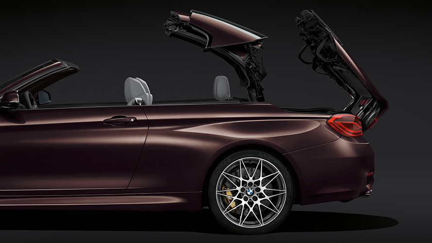 BMW M4 Cabrio katon avaaminen 2 BMW M4 Cabrio katon avaaminen 2