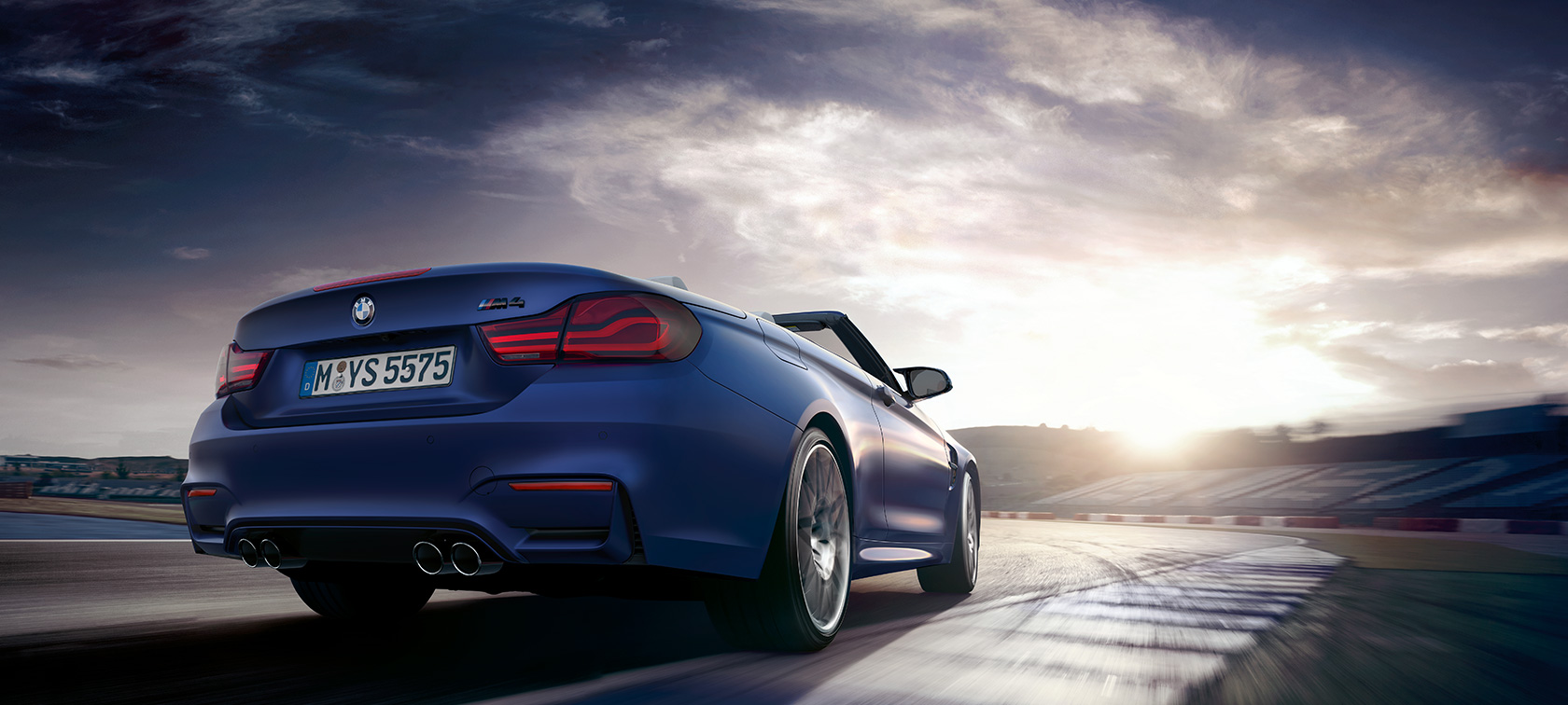 BMW M4 Cabrio BMW M4 Cabrio, yksityiskohdat ja varusteet