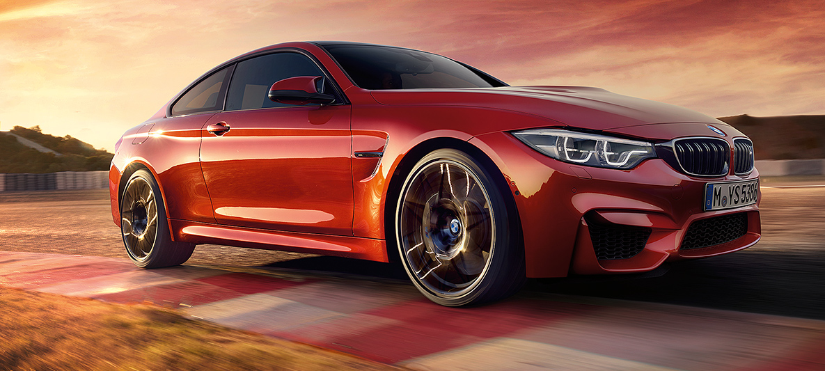 BMW M4 Coupé urheilullisuus BMW M4 Coupé urheilullisuus