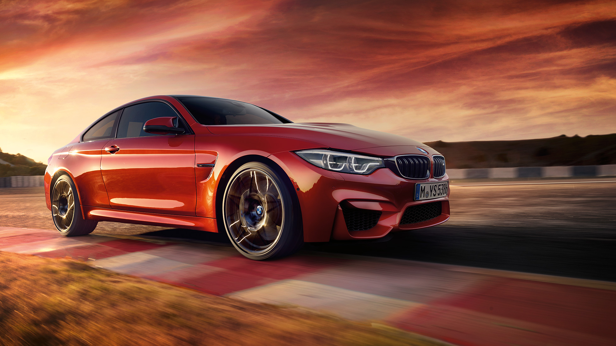 BMW M4 Coupé, M Competition -paketti BMW M4 Coupé, M Competition -paketti, ajodynamiikka